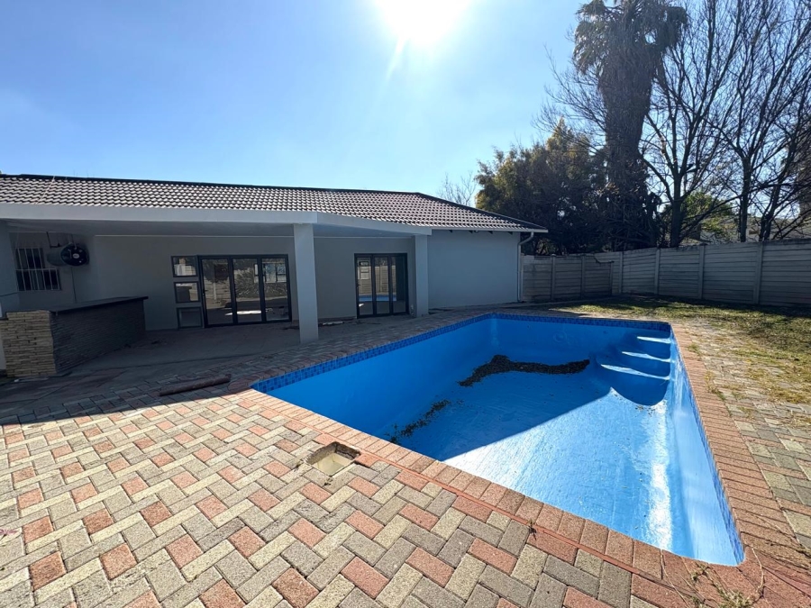 4 Bedroom Property for Sale in Doorn Free State
